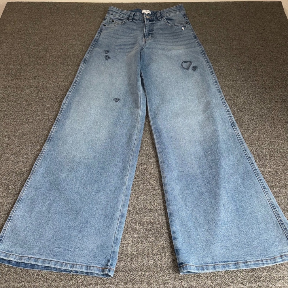 Mills Millie Bobby Brown Heart Cut Out Wide Leg Jeans Light Wash Womens 0 Preppy
